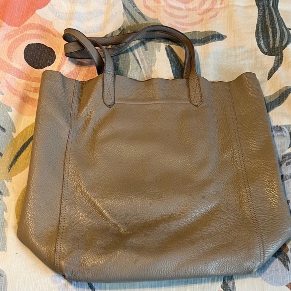 Cuyana Tote  Bag, - Picture 10 of 16
